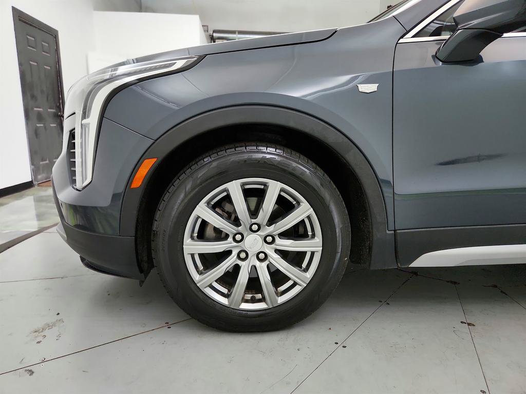 Used 2019 Cadillac XT4 Premium Luxury w/ Cold Weather Package FWD image 32