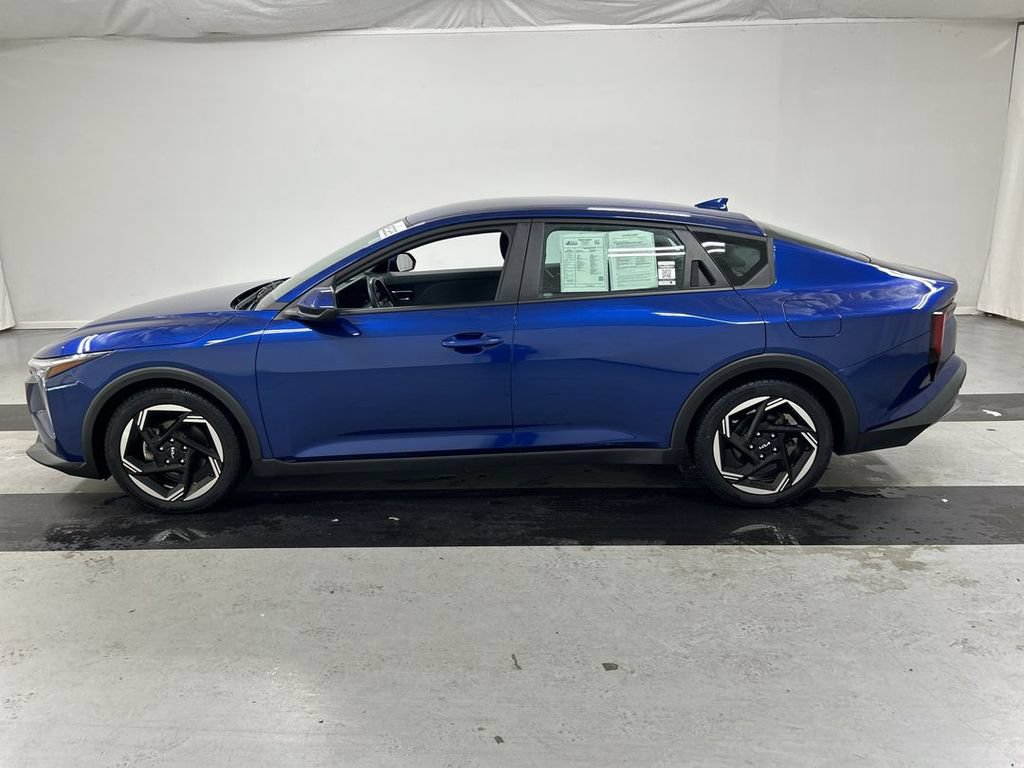 Certified 2025 Kia K4 EX FWD image 6