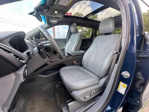 Used 2019 Lincoln Nautilus Reserve AWD/4WD image 6