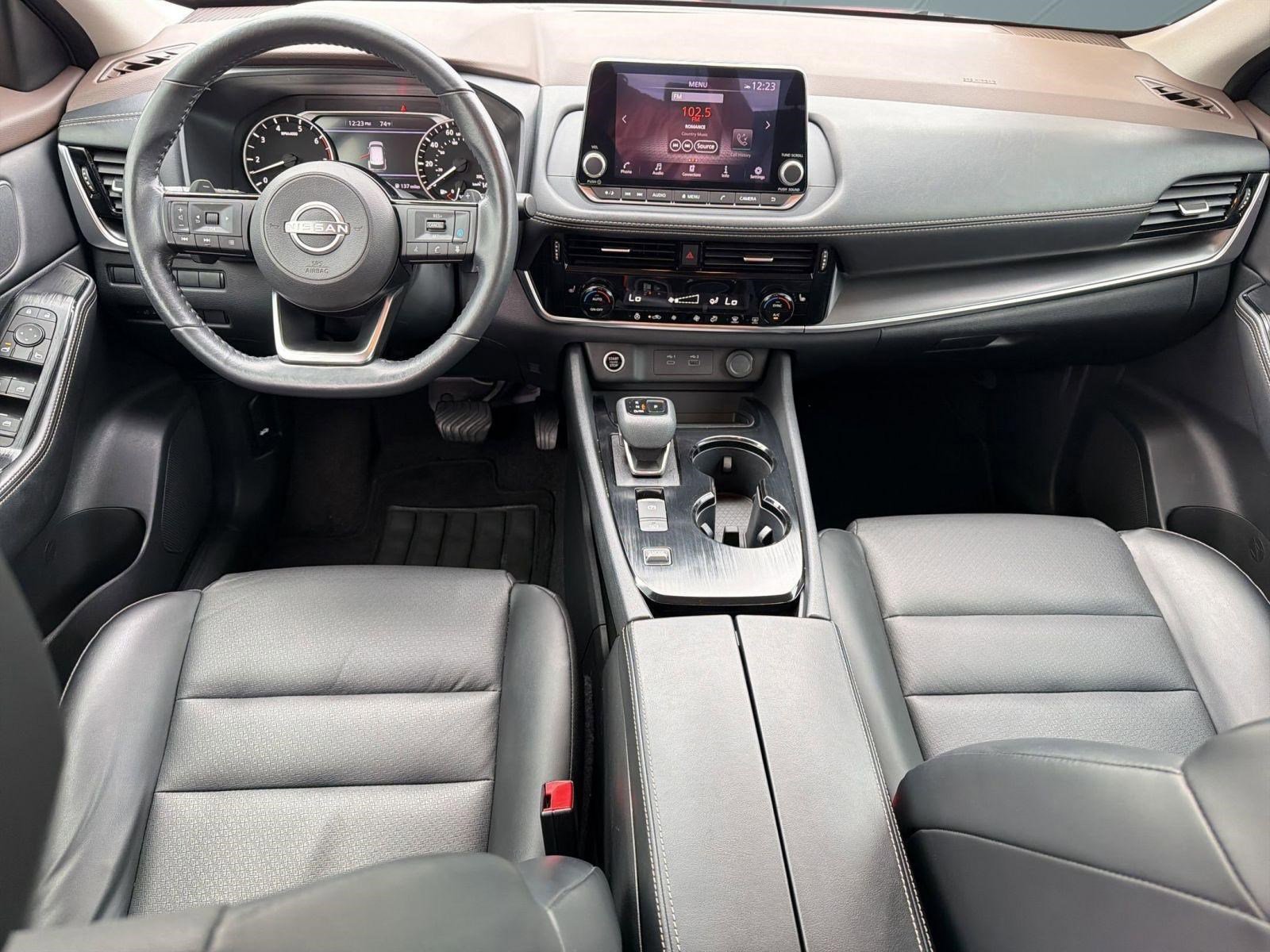 Used 2023 Nissan Rogue SV w/ SV Premium Package FWD image 27