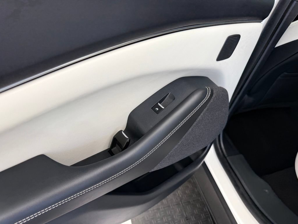 Certified 2023 Ford Mustang Mach-E Premium RWD image 23