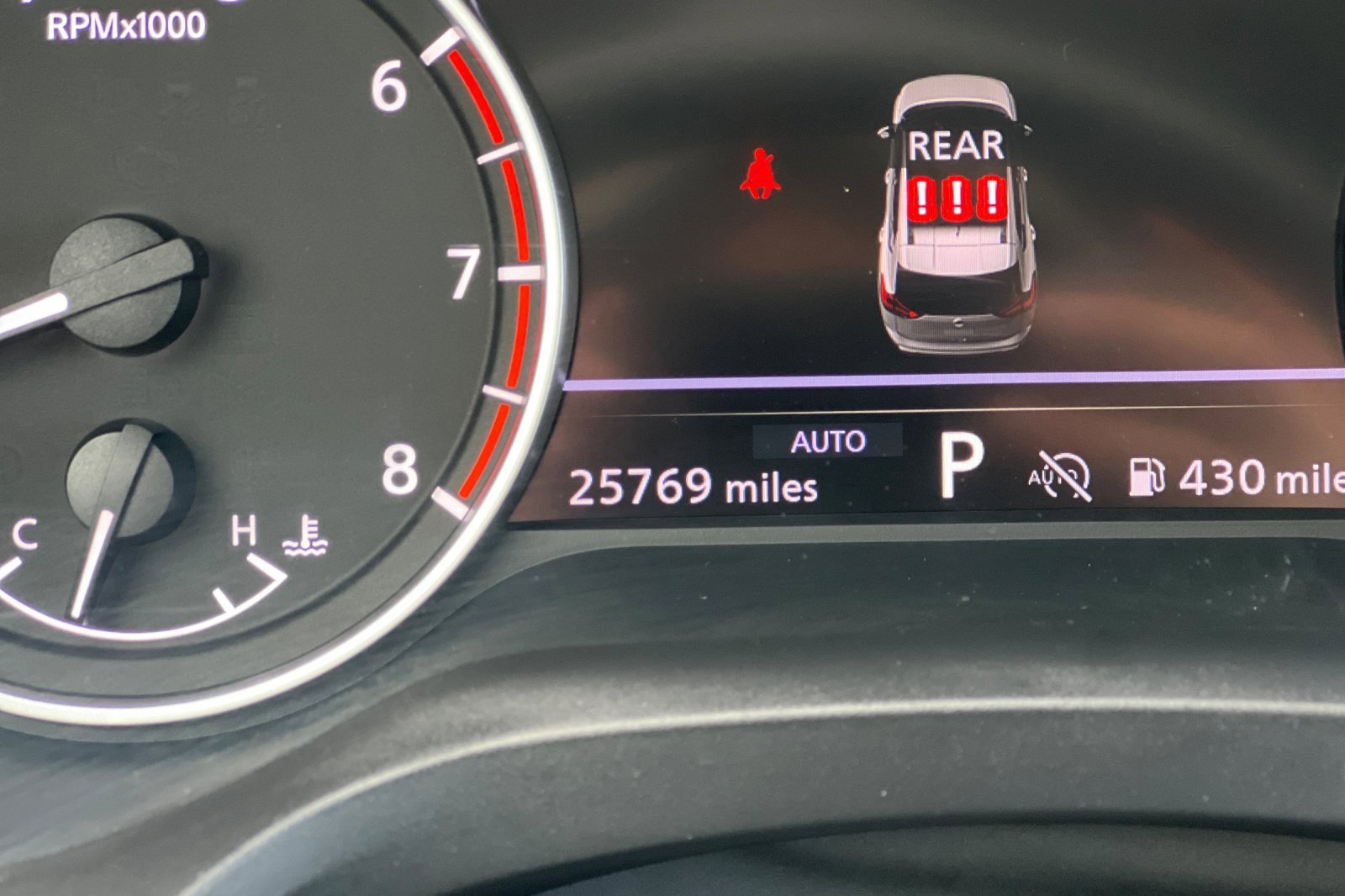 Used 2025 Nissan Rogue SV image 22