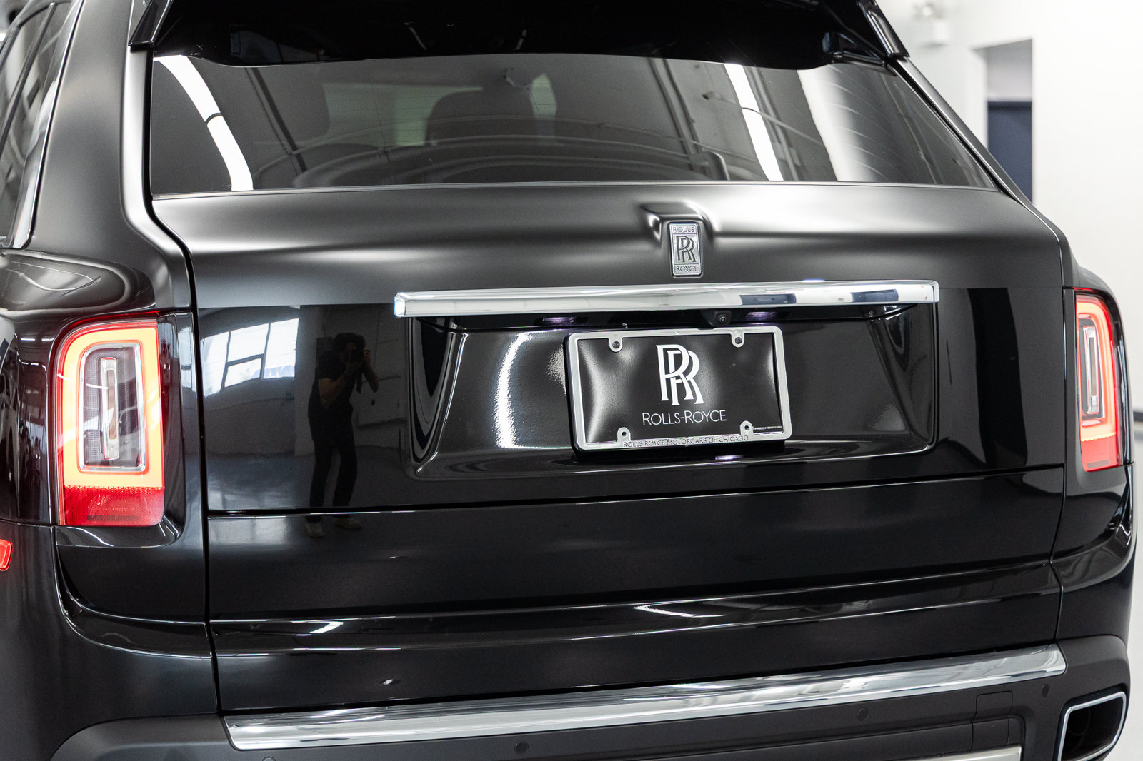 Certified 2024 Rolls-Royce Cullinan AWD/4WD image 21