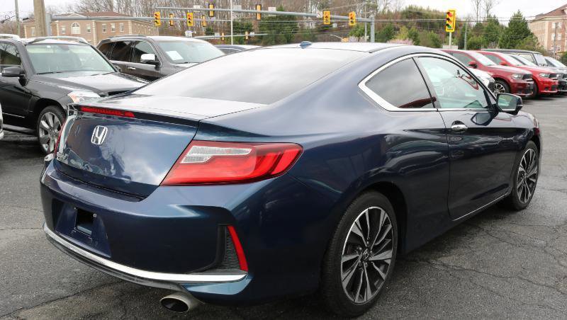 Used 2017 Honda Accord EX image 7