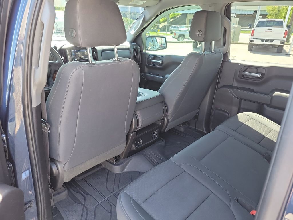 Used 2019 Chevrolet Silverado 1500 Custom w/ Custom Value Package image 17