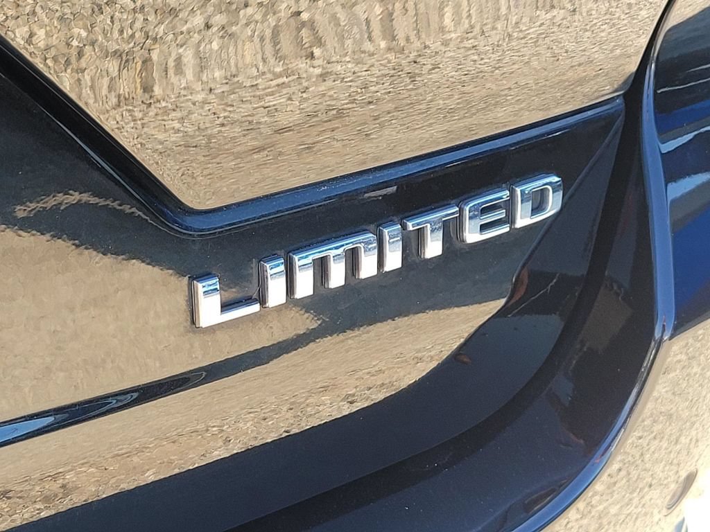 Used 2022 Jeep Grand Cherokee Limited AWD/4WD image 12