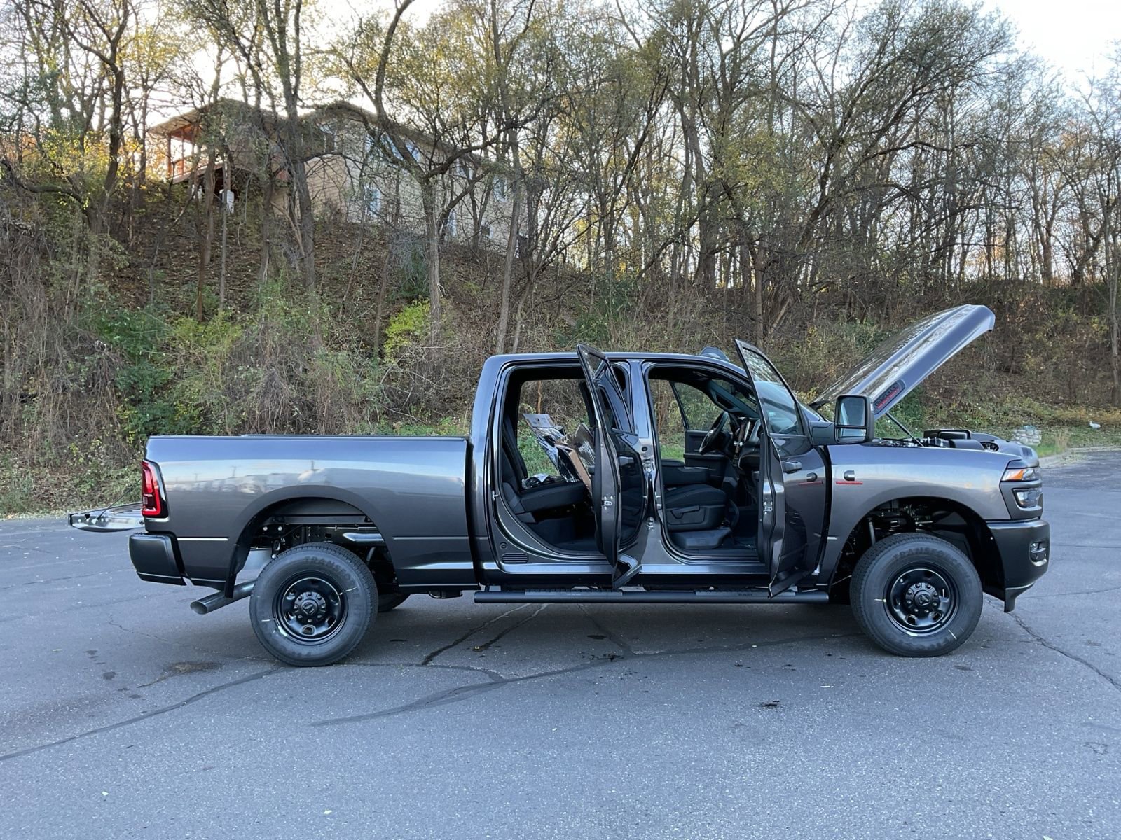 New 2026 RAM 2500 Tradesman image 32