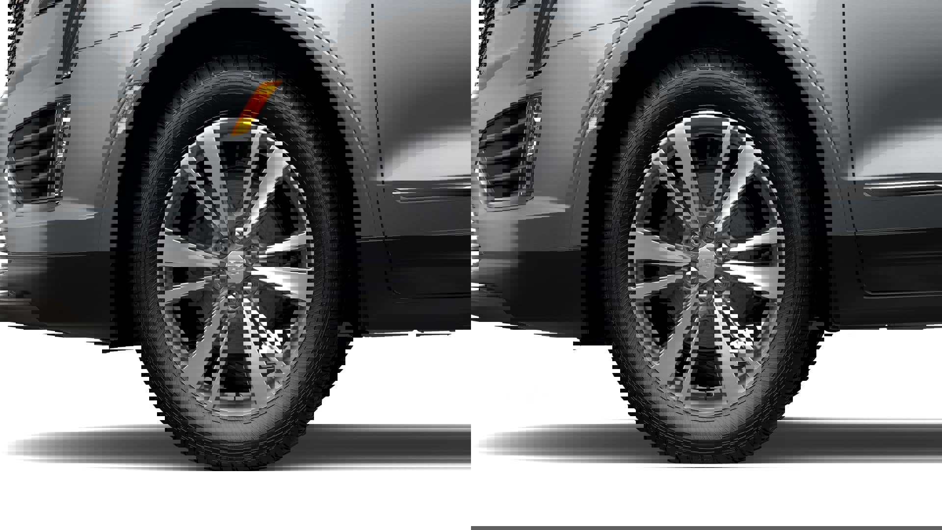 New 2025 Cadillac XT5 Premium Luxury w/ LPO, Floor Liner Package image 44