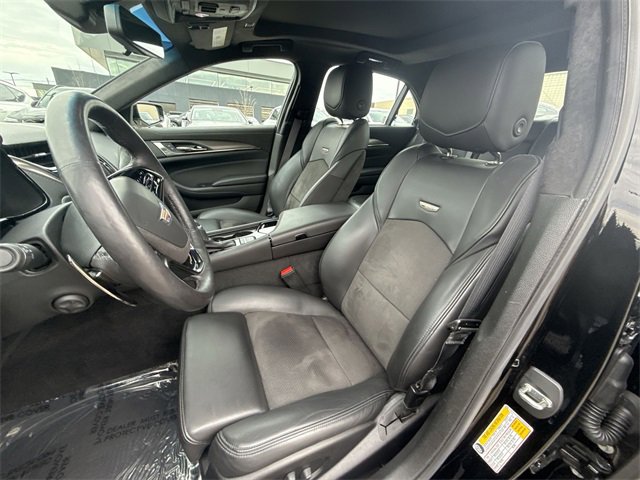Used 2019 Cadillac CTS V w/ Luxury Package image 11