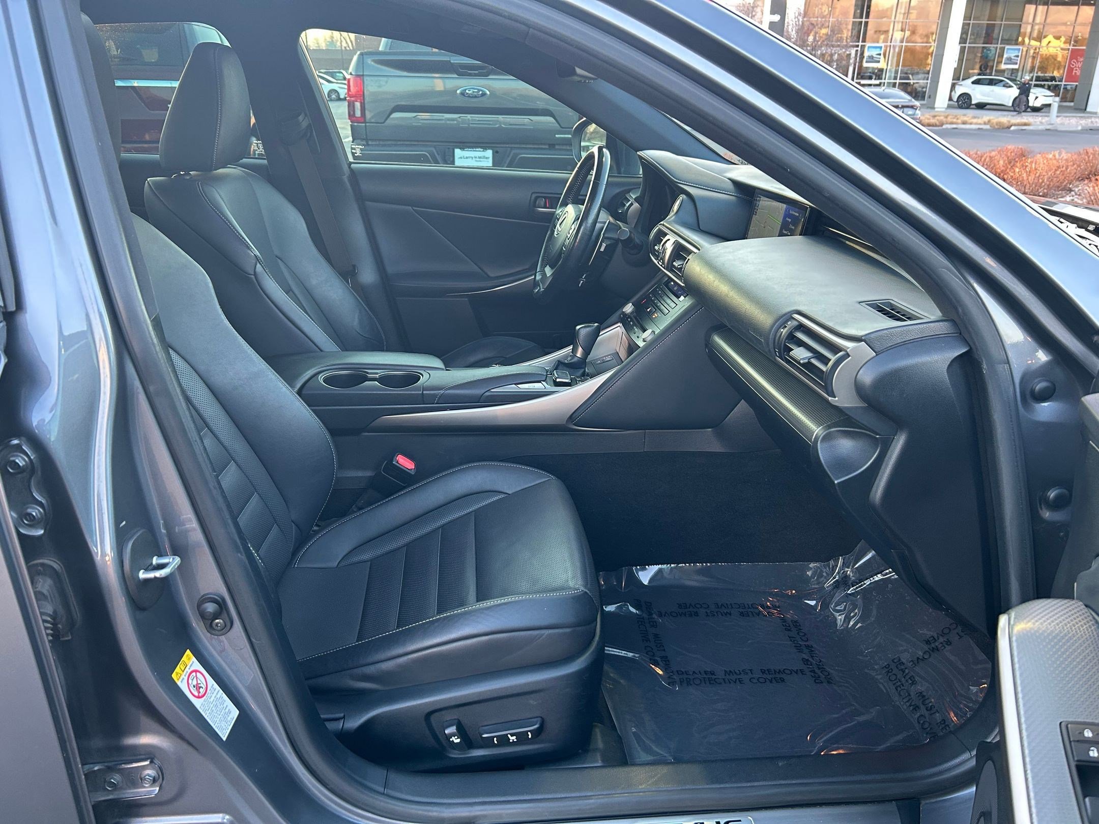 Used 2017 Lexus IS 350 F Sport w/ F Sport Package image 29