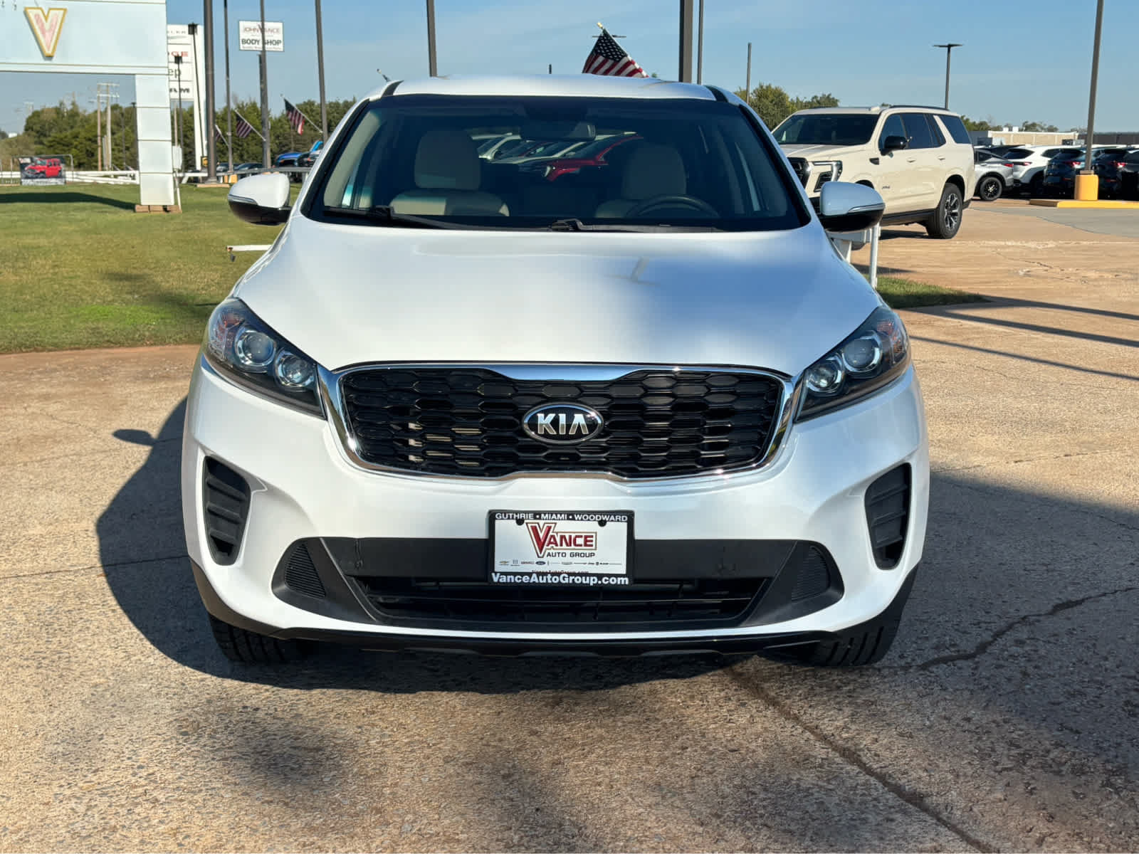 Used 2020 Kia Sorento LX FWD image 2