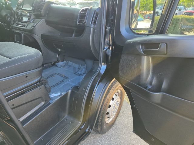 Used 2023 RAM ProMaster 2500 w/ LED Premium FWD image 14