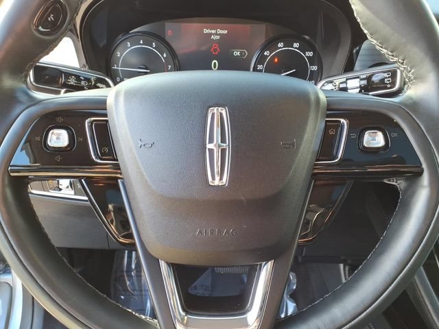 Used 2022 Lincoln Corsair AWD w/ Premium Package image 27