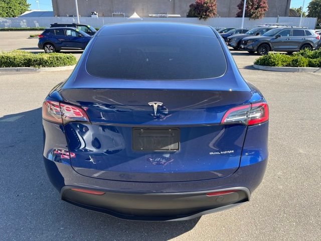 Used 2024 Tesla Model Y Long Range AWD/4WD image 6