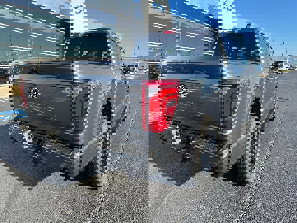 New 2025 Ford F150 Lariat w/ Equipment Group 501A Mid image 30