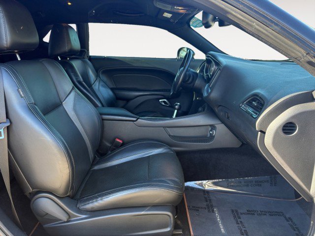 Used 2016 Dodge Challenger R/T Plus RWD image 6