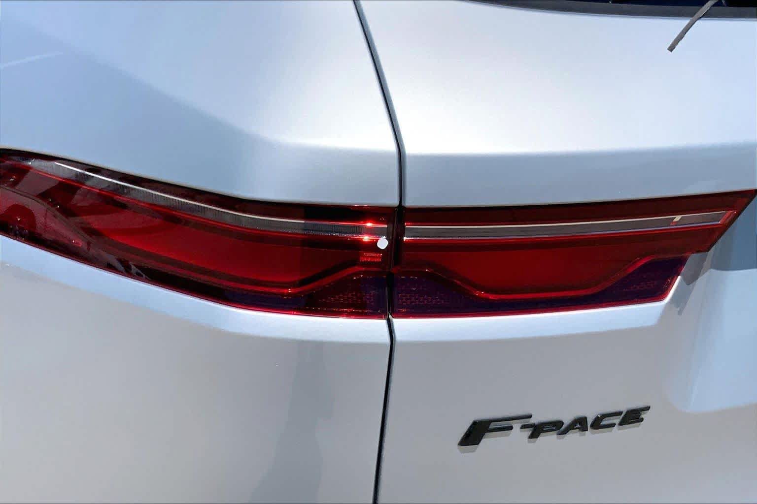 Used 2021 Jaguar F-PACE S AWD/4WD image 28