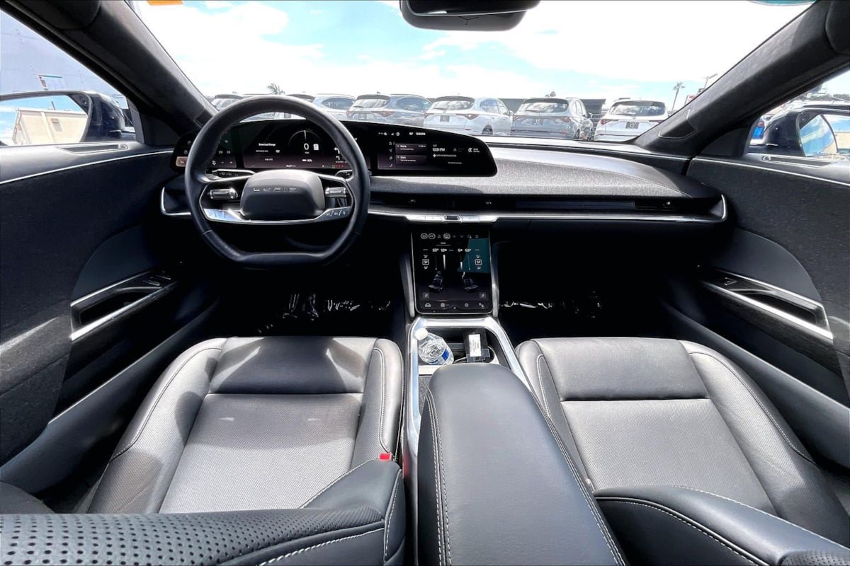 Used 2024 Lucid Air Pure RWD image 12
