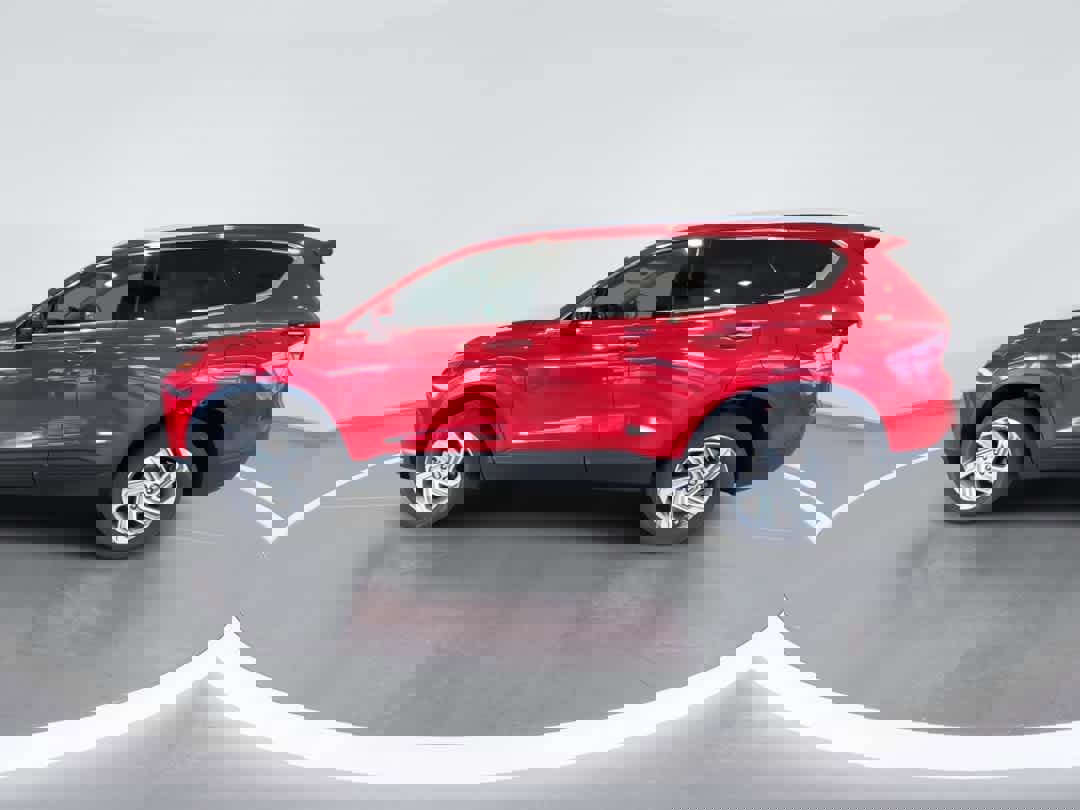 Used 2023 Hyundai Santa Fe SEL image 5