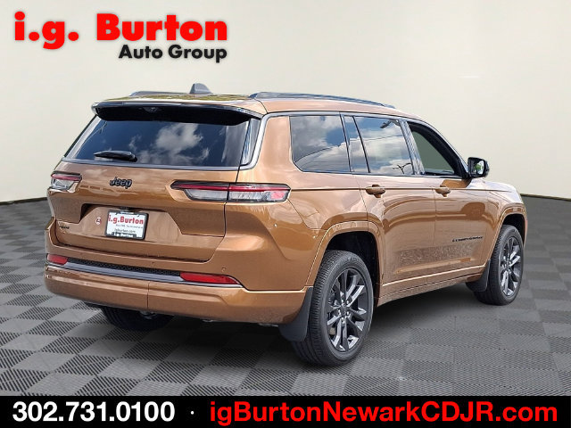 New 2026 Jeep Grand Cherokee L Limited AWD/4WD image 4