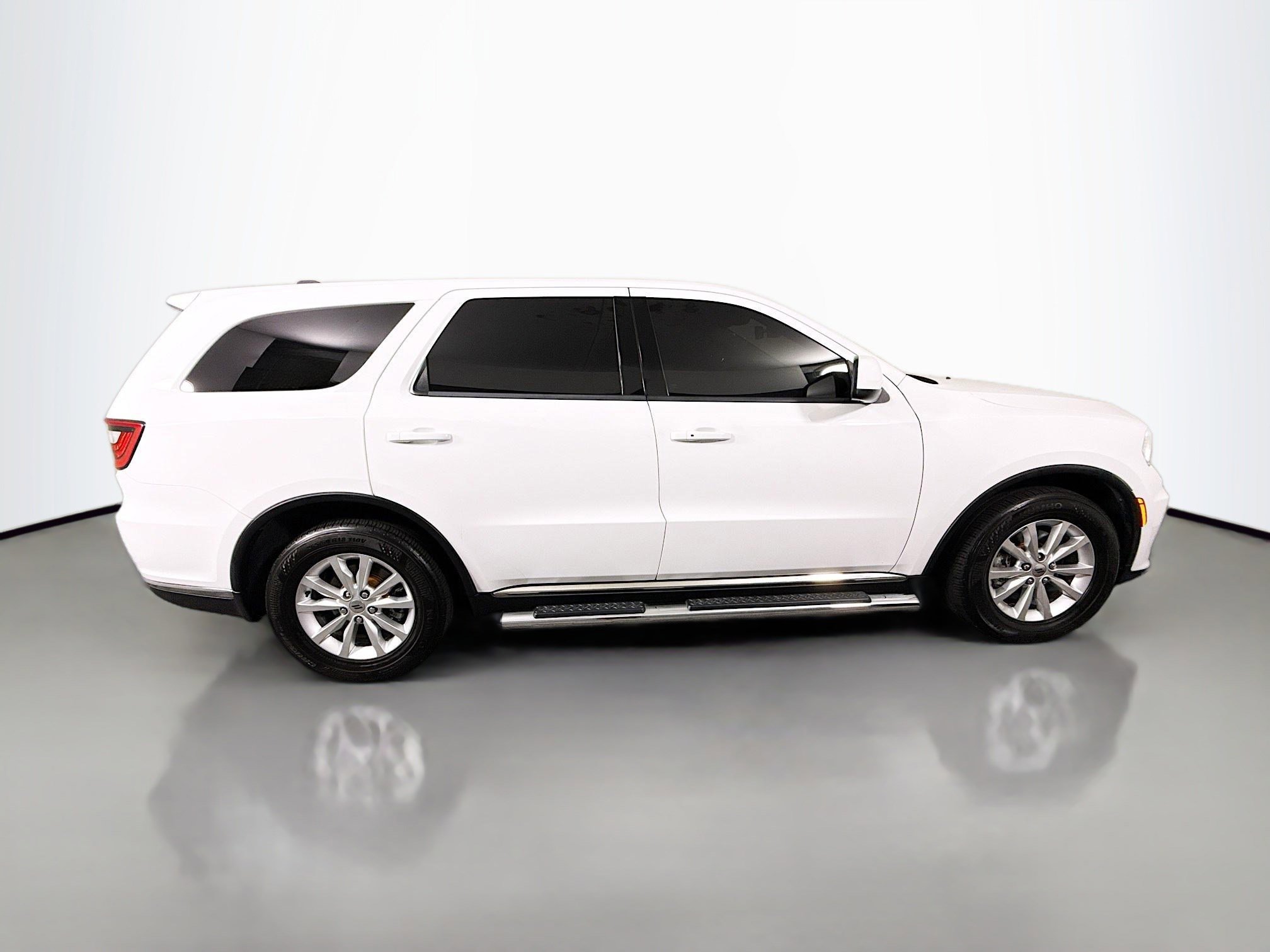 Used 2021 Dodge Durango SXT image 11