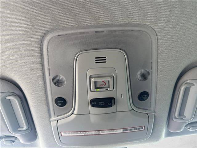 Used 2021 Toyota Prius LE FWD image 18