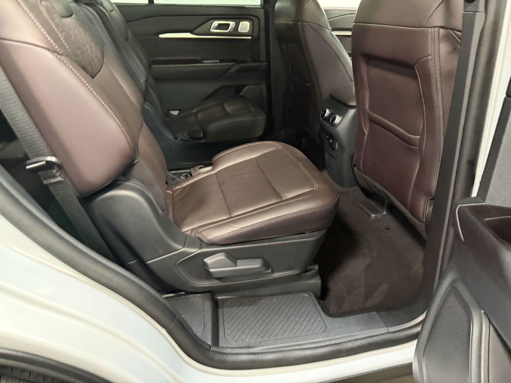 Used 2025 Ford Explorer Platinum w/ LUX Leather Package image 66