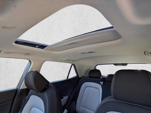 New 2026 Hyundai Venue SEL FWD image 17