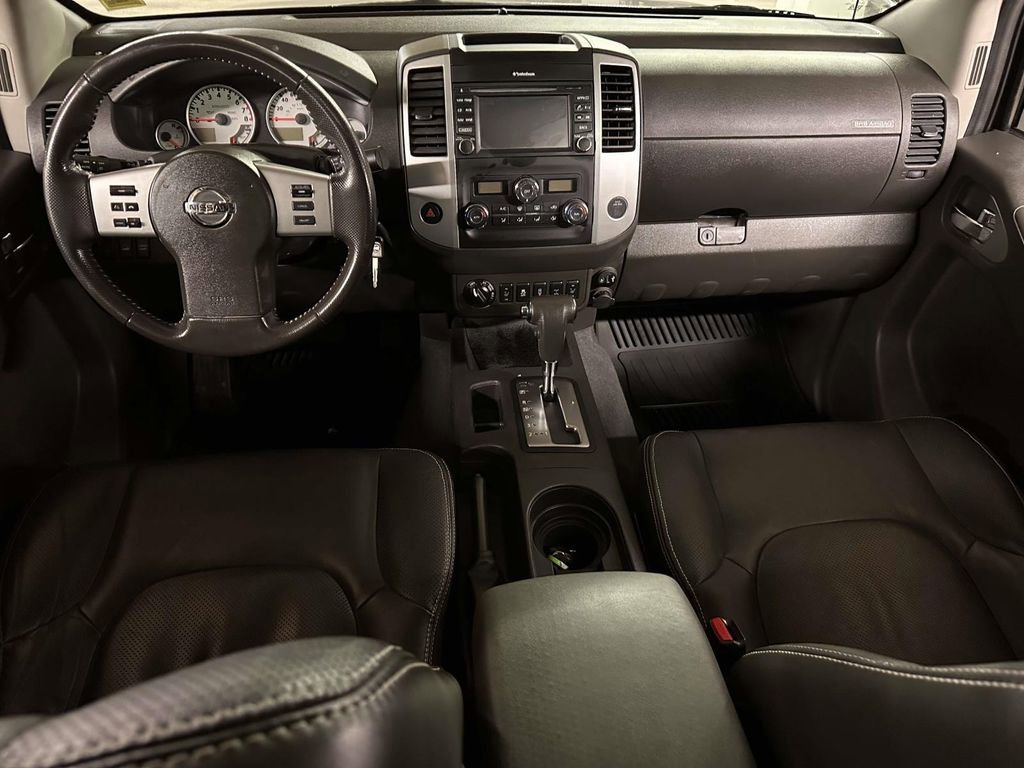 Used 2018 Nissan Frontier PRO-4X w/ Pro-4x Luxury Package image 18