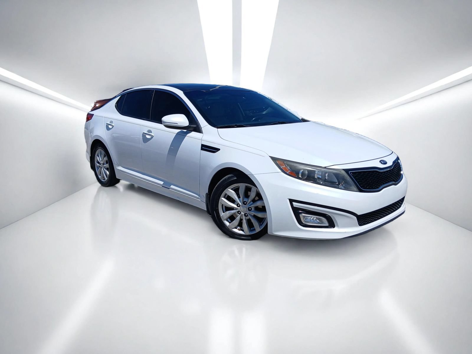 Used 2015 Kia Optima EX w/ EX Premium Package FWD image 2