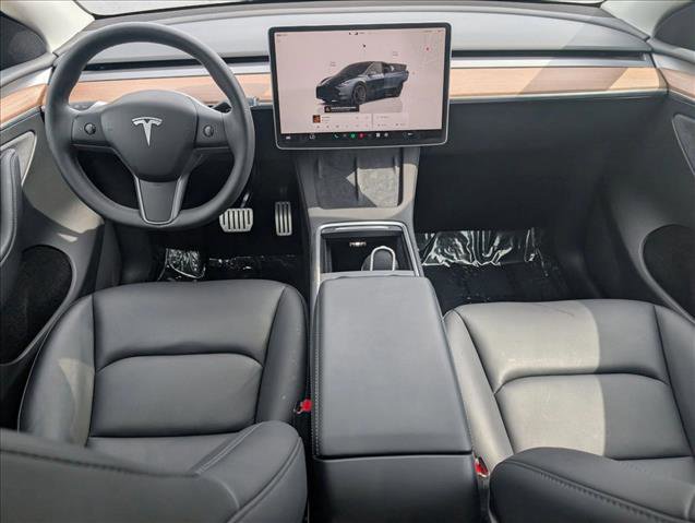 Used 2025 Tesla Model Y Performance AWD/4WD image 16