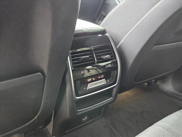 Used 2019 BMW X5 xDrive40i w/ Convenience Package image 16
