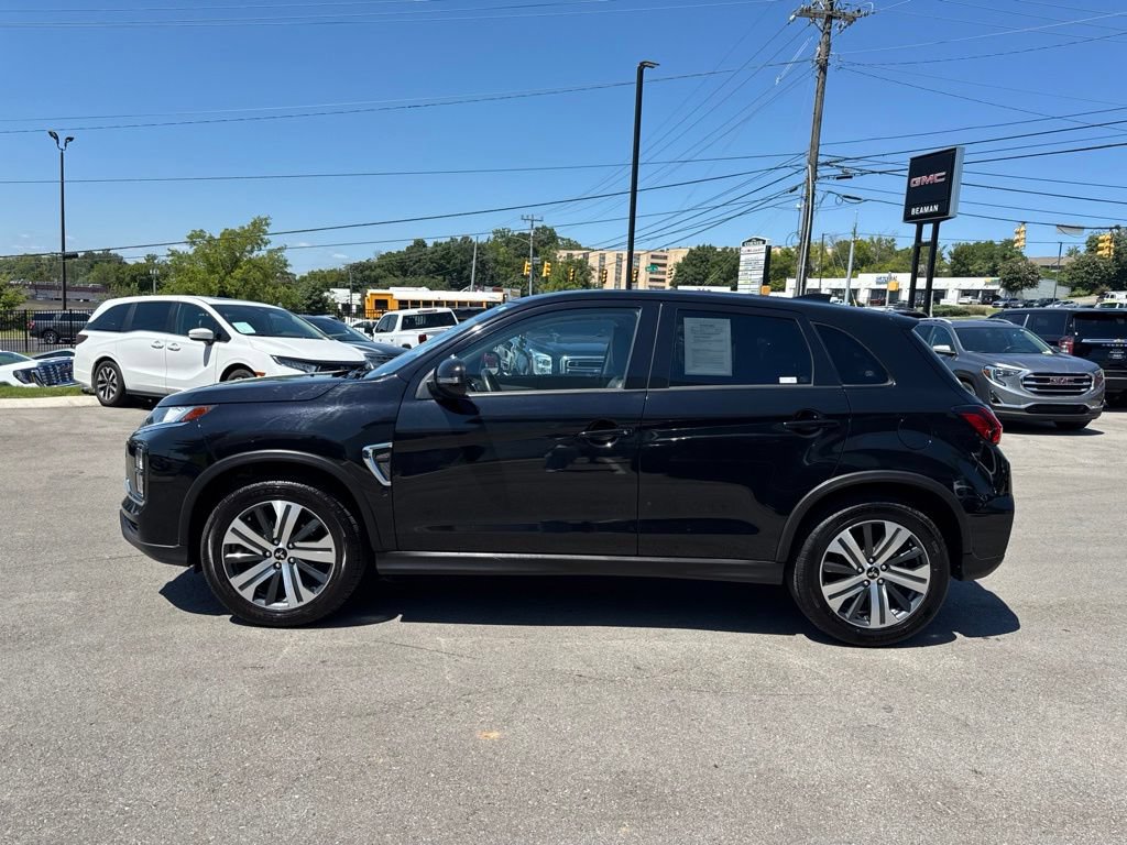 Used 2024 Mitsubishi Outlander Sport SE AWD/4WD image 4