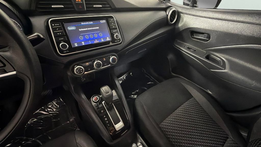 Used 2020 Nissan Versa S FWD image 19