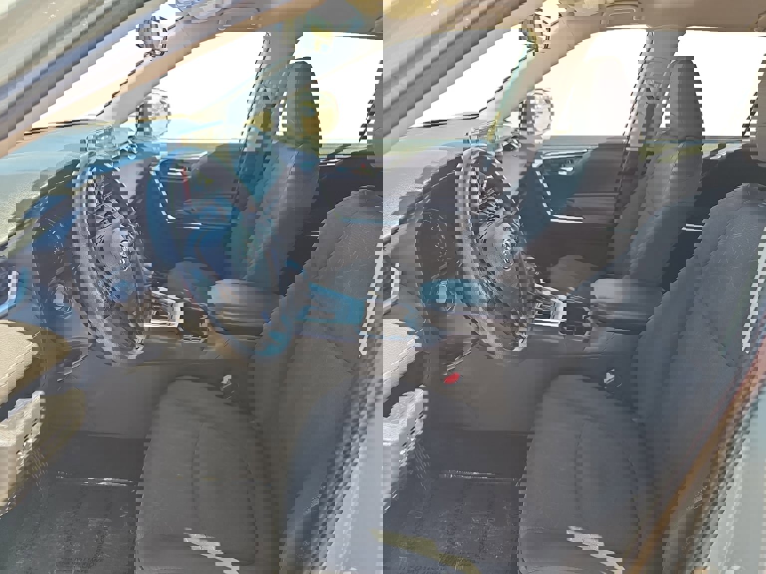 Used 2023 Toyota RAV4 XLE image 10