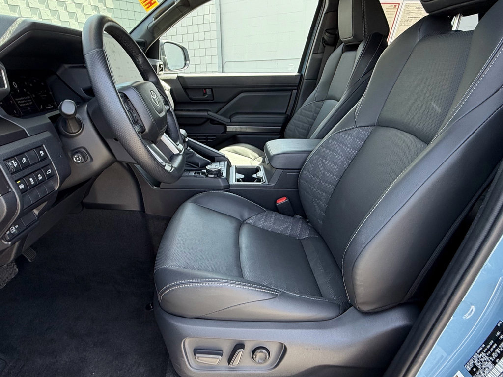 Certified 2025 Toyota 4Runner TRD Off-Road Premium w/ Tow Technology Package image 16