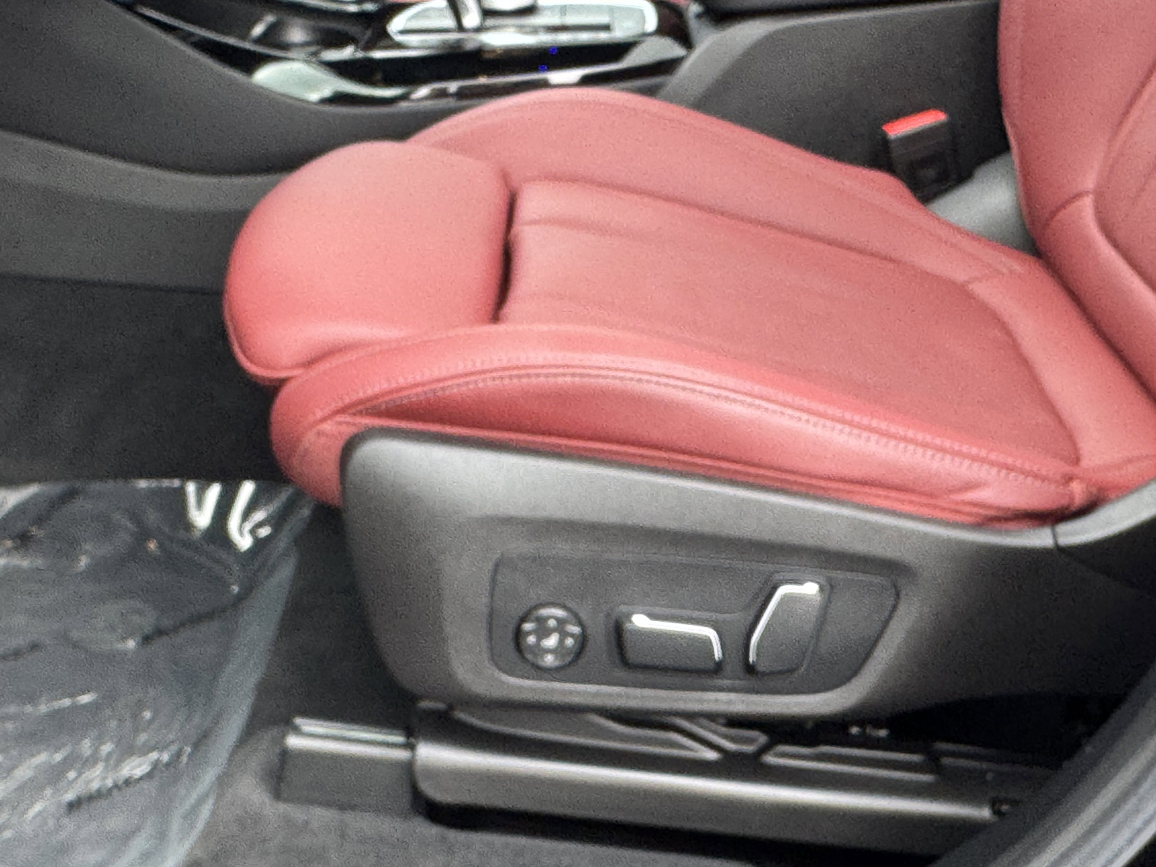 Used 2024 BMW X3 M40i AWD/4WD image 40