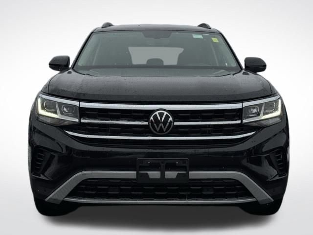 Used 2022 Volkswagen Atlas SE image 2
