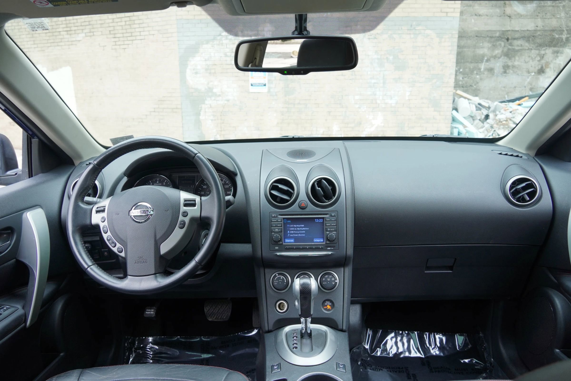 Used 2011 Nissan Rogue SV w/ SL Pkg image 7