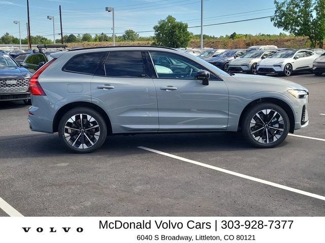 New 2026 Volvo XC60 T8 Plus w/ Climate Package PRO AWD/4WD image 9