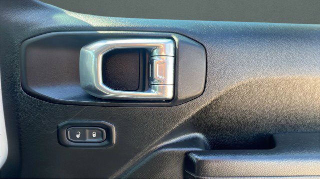 Used 2024 Jeep Wrangler Sport image 10