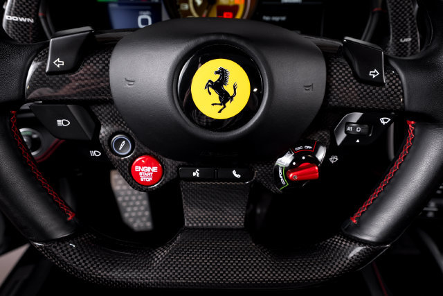 Certified 2020 Ferrari Portofino RWD image 39