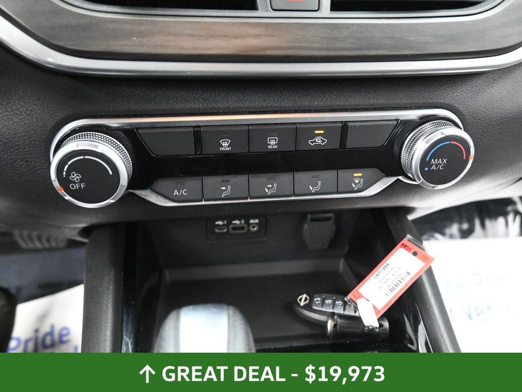 Used 2024 Nissan Altima 2.5 SV image 40