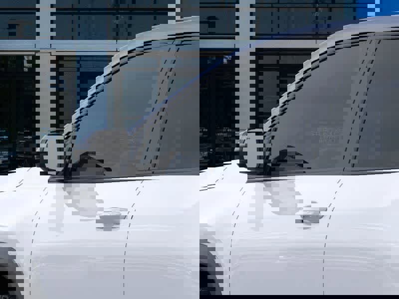 New 2026 Chevrolet Equinox LT w/ LPO, Floor Liner Package image 12