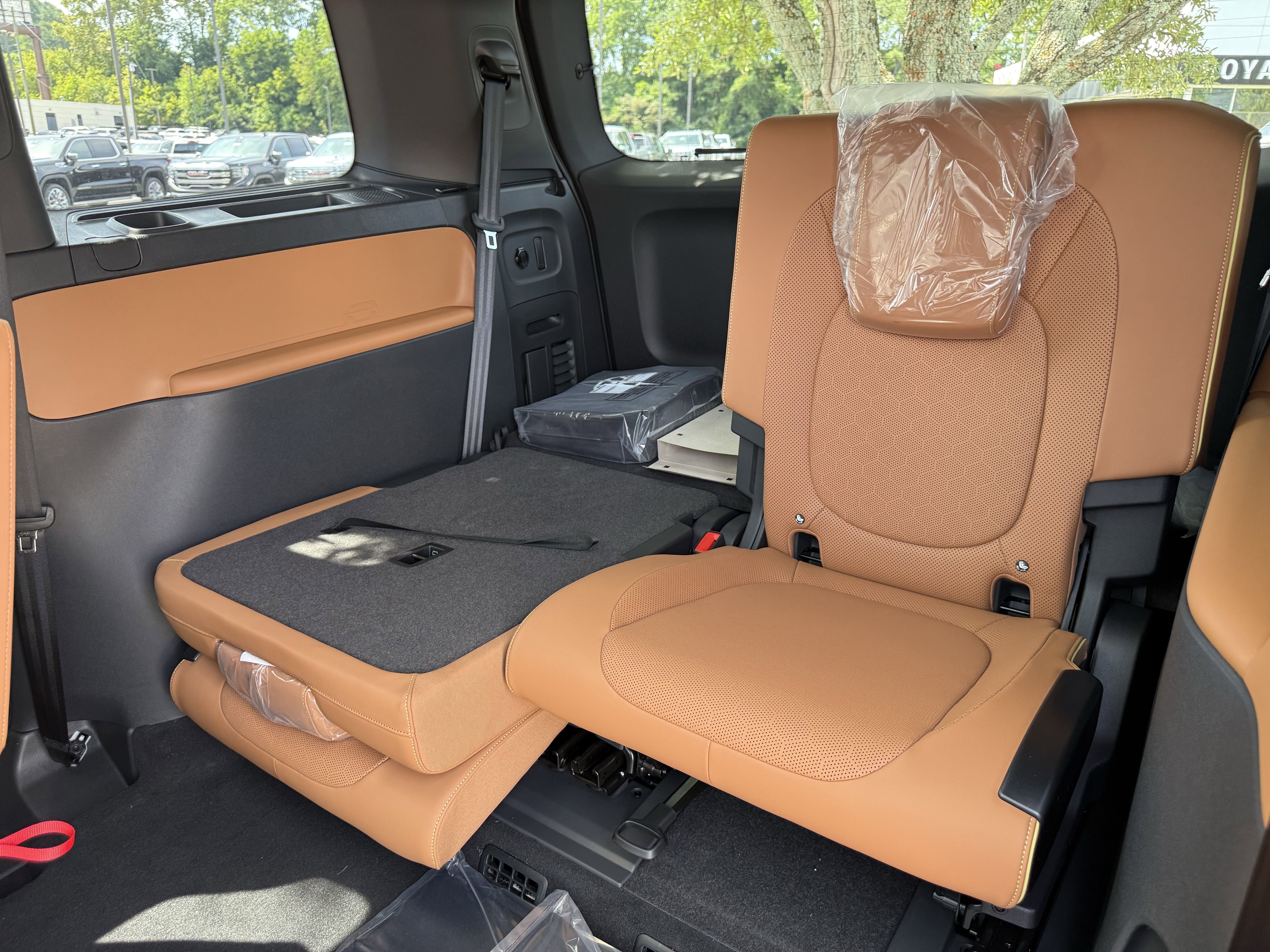 New 2025 Volkswagen ID. Buzz Pro S Plus image 12