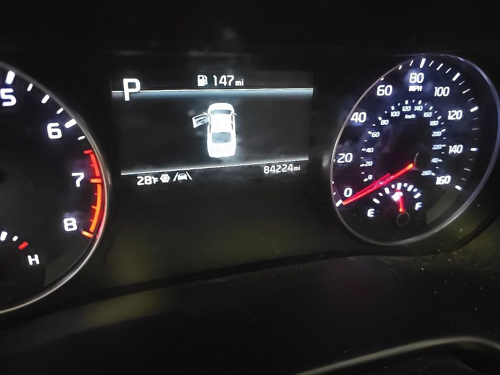 Used 2023 Kia Forte LXS image 5