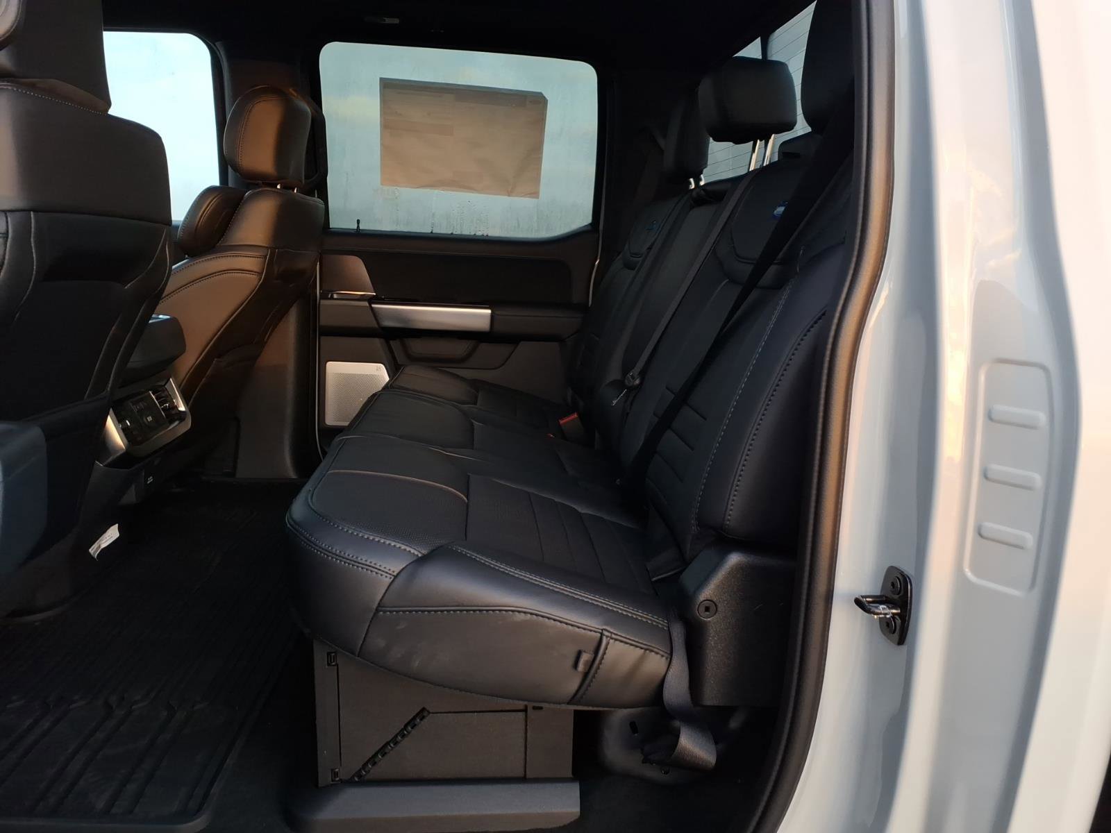 New 2026 Ford F250 Platinum w/ Tremor Off-Road Package image 10