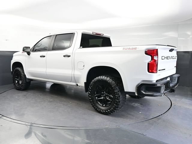 Used 2021 Chevrolet Silverado 1500 Custom Trail Boss w/ LPO, Dark Essentials Package AWD/4WD image 7