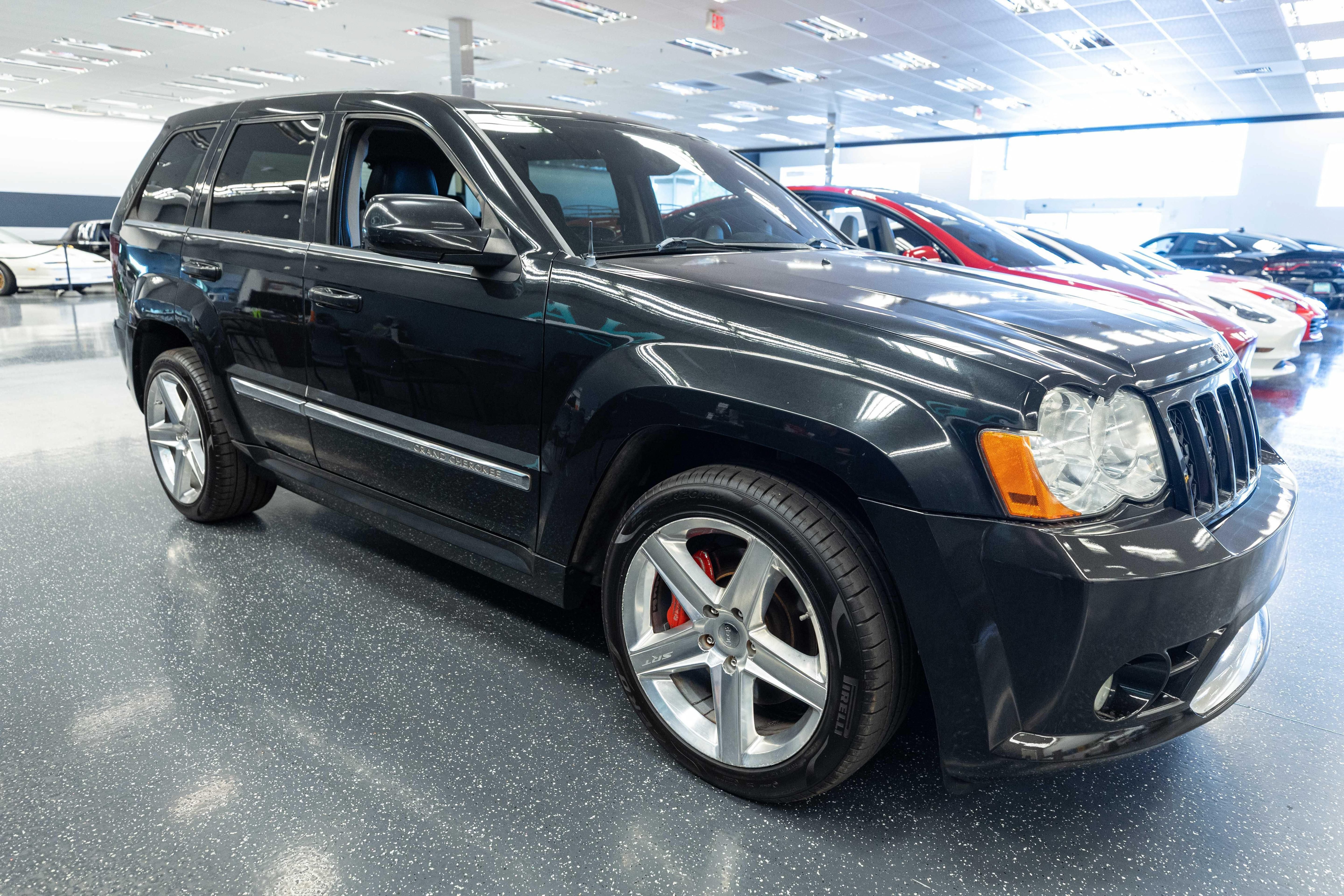 Used 2008 Jeep Grand Cherokee SRT8 w/ SRT Option Group I AWD/4WD image 4