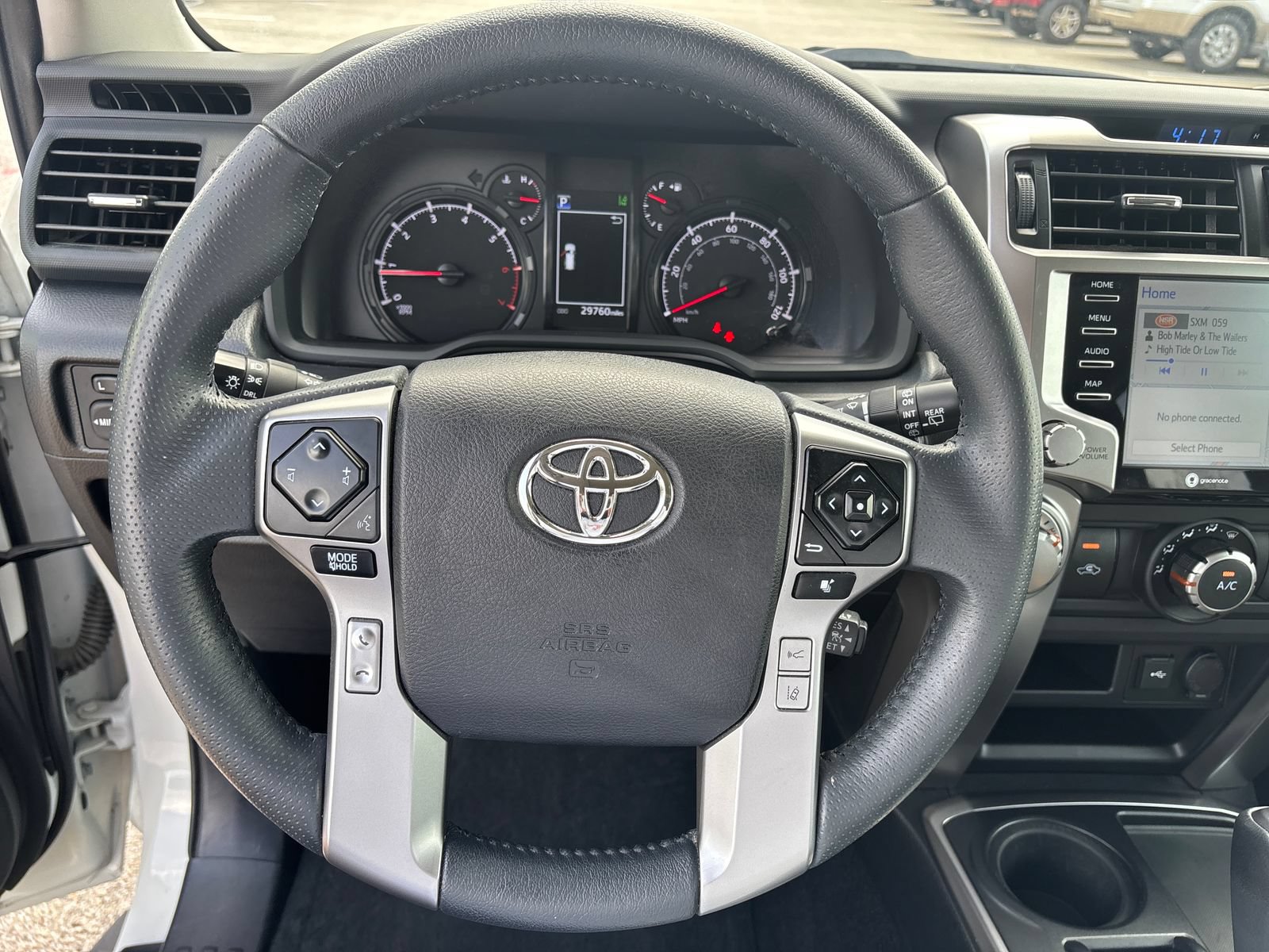 Used 2021 Toyota 4Runner SR5 Premium w/ Moonroof Package RWD image 17